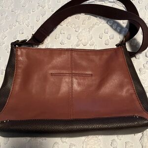 The Sak beautiful butter soft Brown Leather Shoulder Bag/Crossbody
